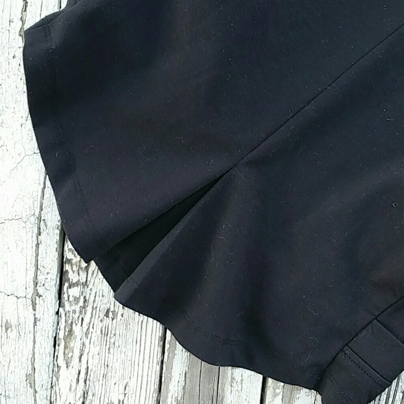 Timing brand black jacket with faux brass buttons - Picture 5 of 7